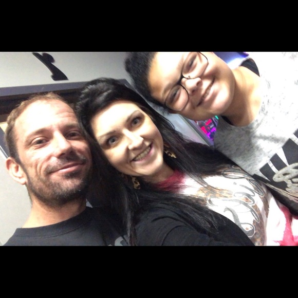 Meet your Posher, Ashton - Picture 4 of 5